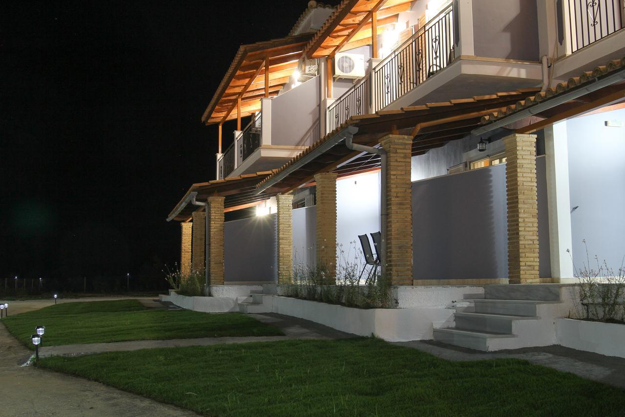 Seablue Houses Трагаки Экстерьер фото